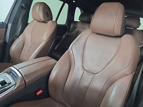 Used 2020 BMW X5 xDrive40i w/ Premium Package image 14