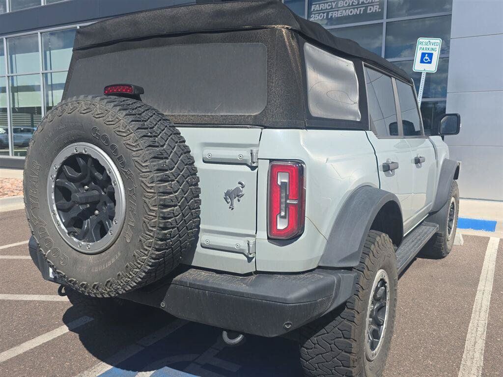 Used 2022 Ford Bronco Badlands AWD/4WD image 4