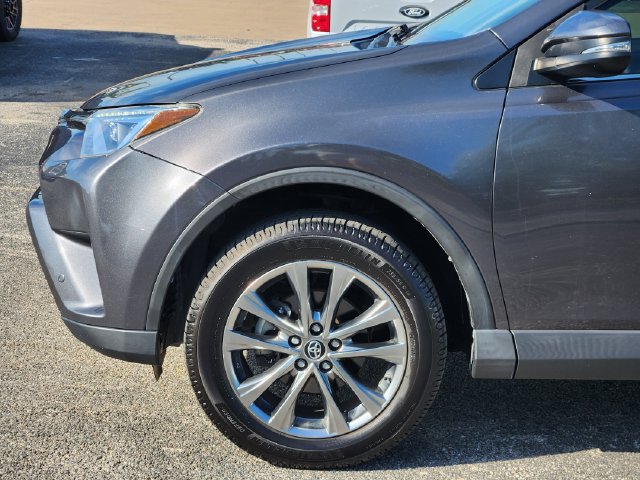 Used 2017 Toyota RAV4 Limited FWD image 8