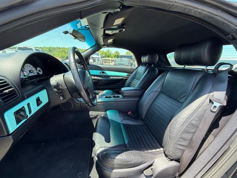Used 2003 Ford Thunderbird RWD image 10
