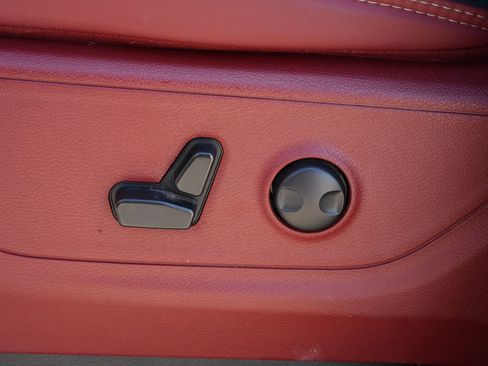 Used 2022 RAM 1500 Rebel image 16