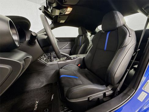 Used 2025 Subaru BRZ tS RWD image 21