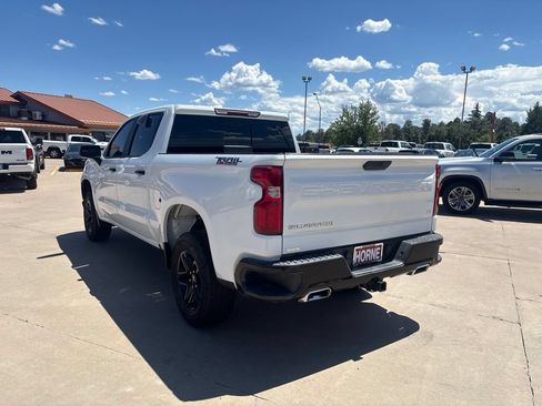 Used 2021 Chevrolet Silverado 1500 LT Trail Boss w/ Convenience Package II AWD/4WD image 5