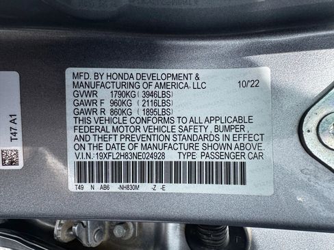 Used 2022 Honda Civic Sport image 24