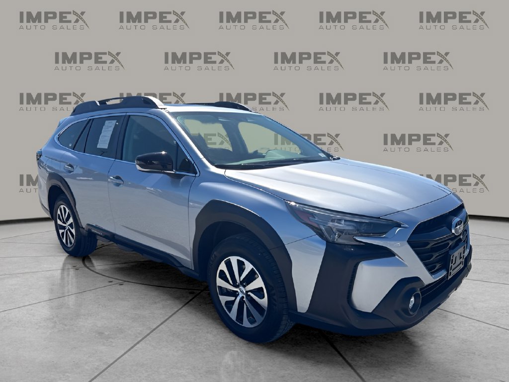 Used 2025 Subaru Outback Premium AWD/4WD image 7