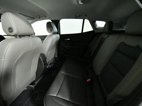 New 2026 Chevrolet Trax ACTIV w/ Driver Confidence Package FWD image 24