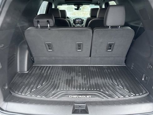 Used 2024 Chevrolet Traverse High Country image 11