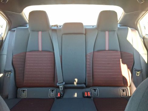 Used 2023 Toyota Corolla SE image 13