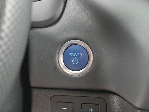 Used 2024 Toyota Tundra Platinum AWD/4WD image 26