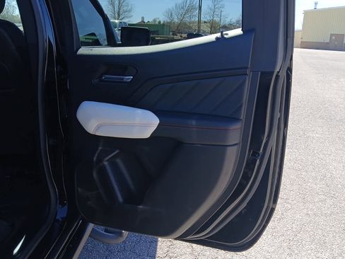 Used 2023 GMC Canyon AT4X image 67