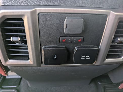 Used 2022 Ford F250 Platinum image 15