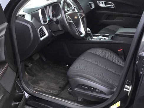 Used 2015 Chevrolet Equinox LT w/ Driver Convenience Package image 9