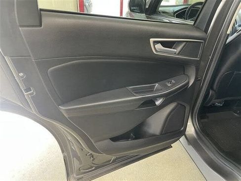 Used 2021 Ford Edge SEL w/ Convenience Package AWD/4WD image 28