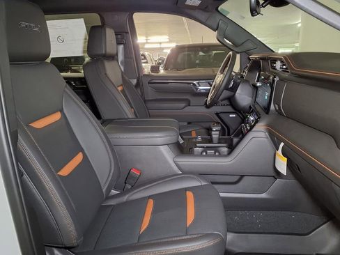 New 2026 GMC Sierra 1500 AT4 w/ AT4 Premium Package AWD/4WD image 6