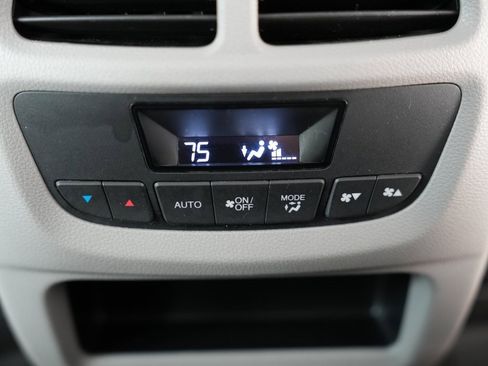 Used 2019 Honda Pilot EX image 46