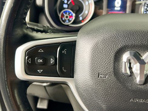 Used 2024 RAM 2500 Big Horn AWD/4WD image 18