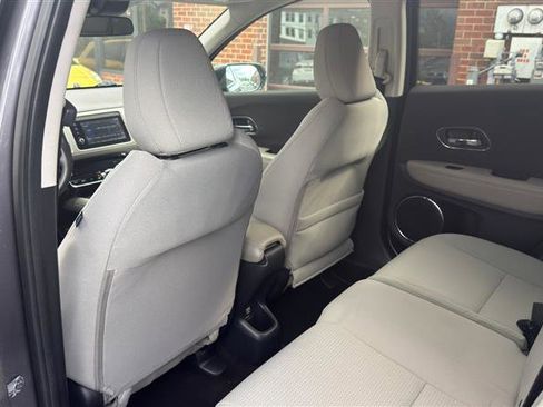 Used 2019 Honda HR-V EX image 21