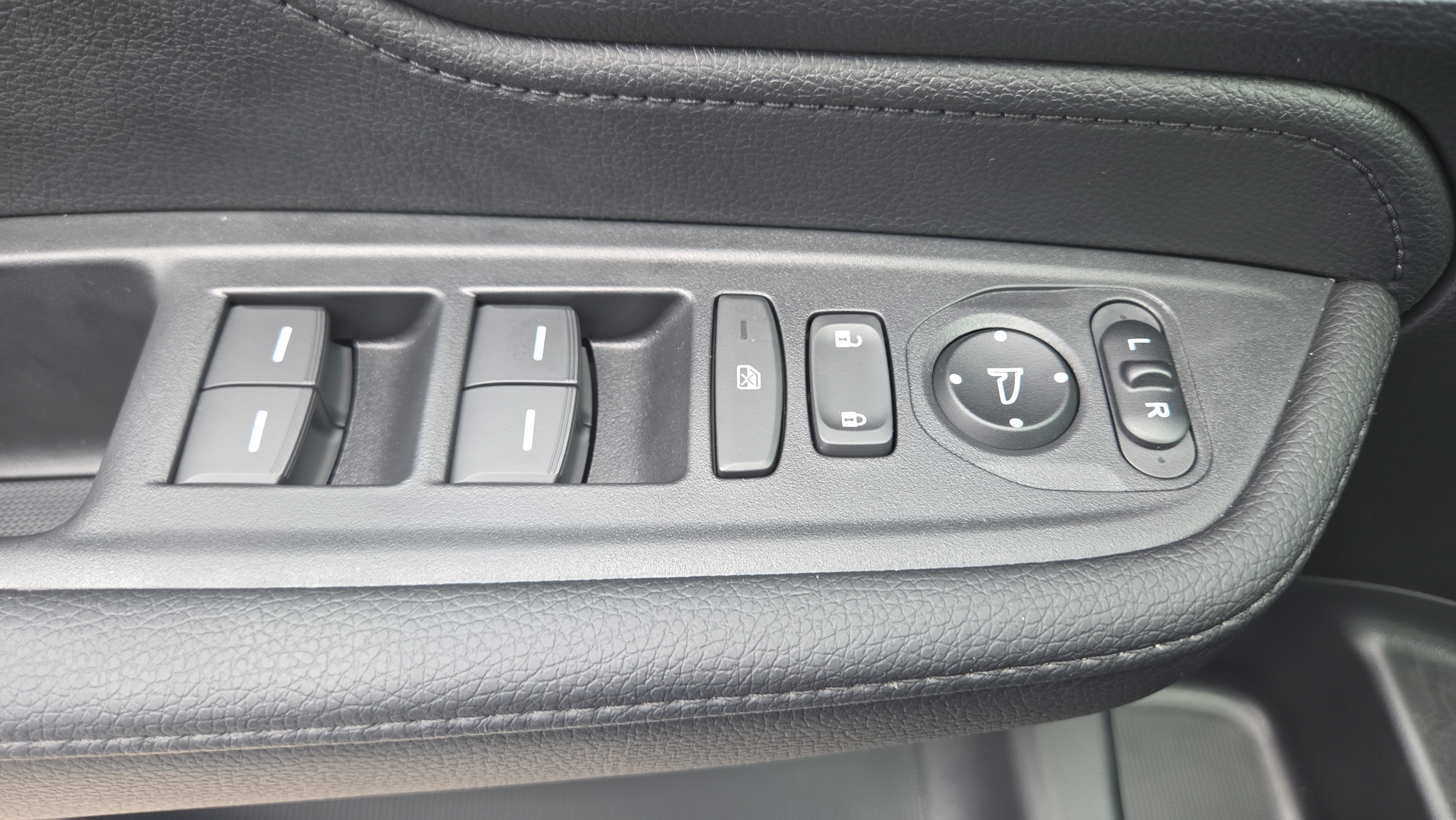 New 2026 Honda Odyssey Sport-L image 33