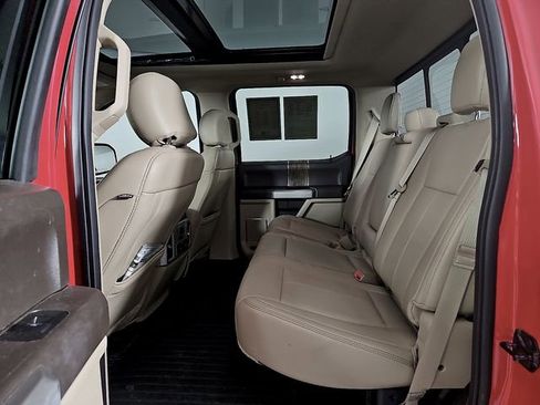 Used 2018 Ford F150 Lariat w/ Equipment Group 502A Luxury image 10