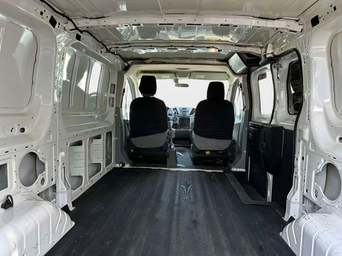 Used 2015 Ford Transit 250 130 Low Roof w/ Exterior Upgrade Package RWD image 13