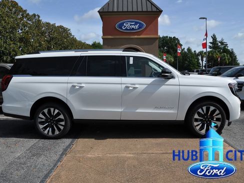 New 2026 Ford Expedition Max Platinum w/ Driver's Package AWD/4WD image 6