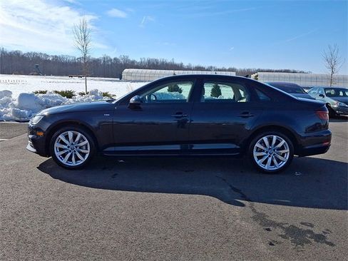 Used 2018 Audi A4 2.0T Premium w/ Convenience Package image 4