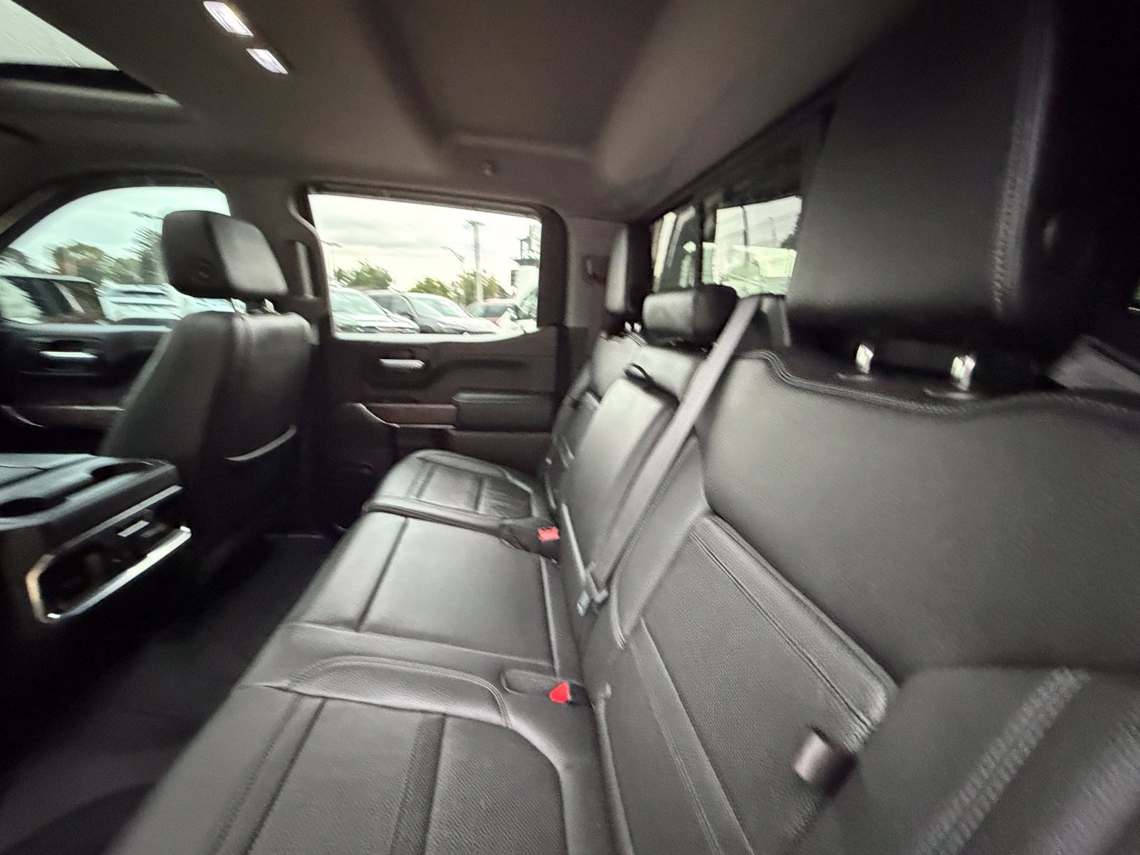 Used 2020 GMC Sierra 1500 Denali w/ Denali Ultimate Package AWD/4WD image 17
