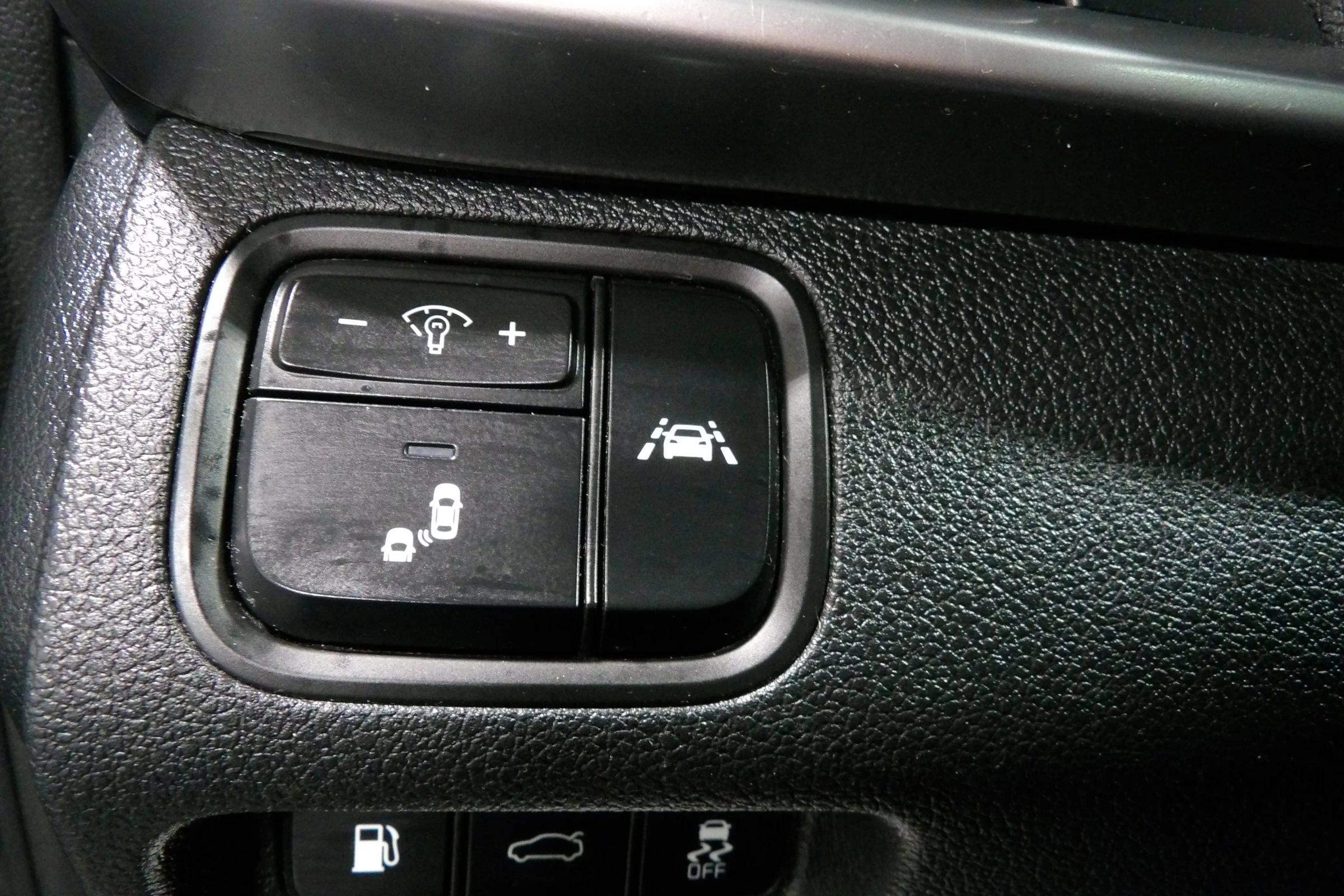 Used 2020 Kia Optima S w/ S Panoramic Sunroof Package FWD image 24