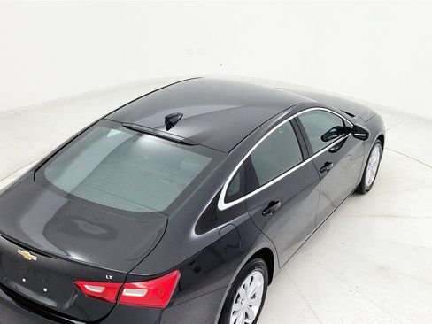 Used 2025 Chevrolet Malibu LT image 35