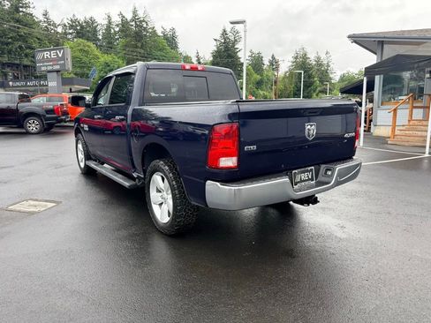 Used 2017 RAM 1500 Classic SLT AWD/4WD image 5