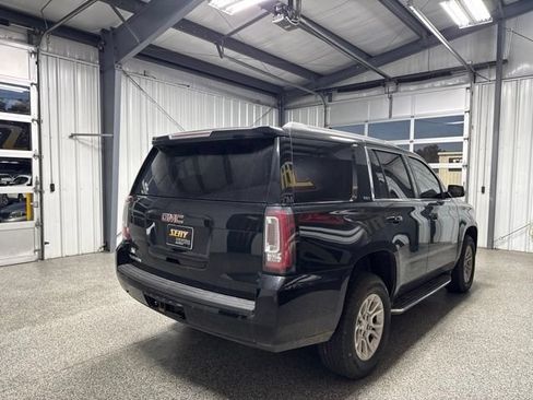 Used 2018 GMC Yukon SLT AWD/4WD image 8