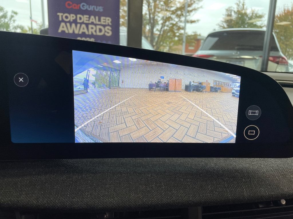 Used 2024 Lucid Air Pure RWD image 40