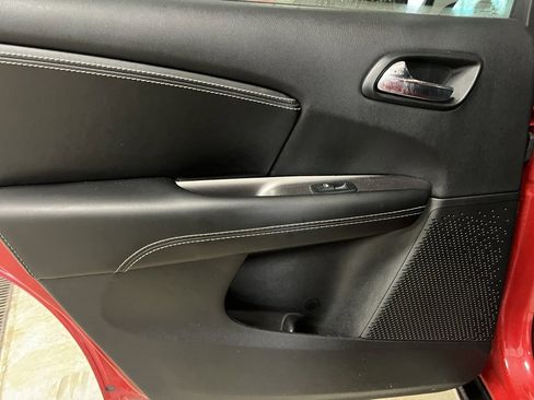 Used 2019 Dodge Journey Crossroad image 35