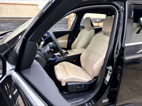 Used 2026 BMW X3 xDrive30i w/ Premium Package AWD/4WD image 27