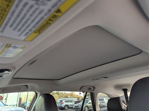 Used 2021 Subaru Outback Limited image 18