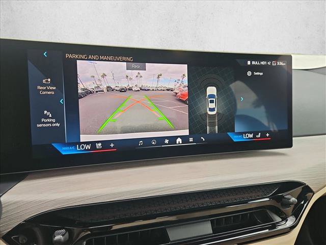 Certified 2025 BMW 330i Sedan RWD image 14