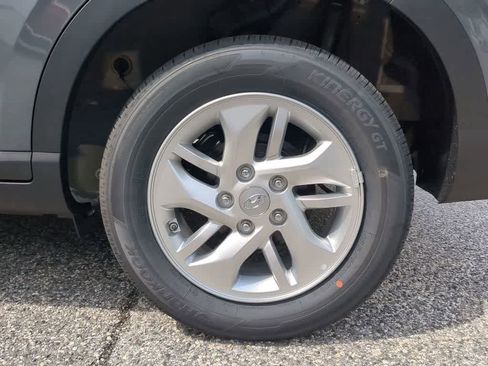 New 2026 Hyundai Venue SE FWD image 14
