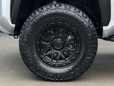 Used 2026 Toyota 4Runner TRD Off-Road Premium AWD/4WD image 10