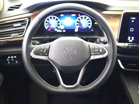 New 2026 Volkswagen Atlas SE AWD/4WD image 13