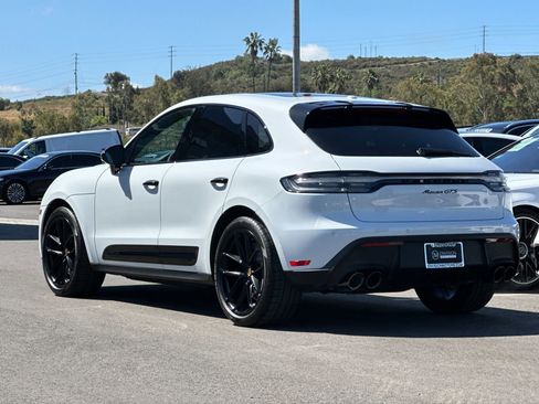 Used 2025 Porsche Macan GTS image 5