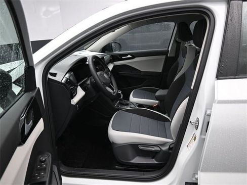 New 2026 Volkswagen Taos S image 9