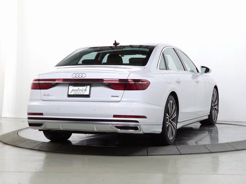 Used 2020 Audi A8 L 4.0T image 10