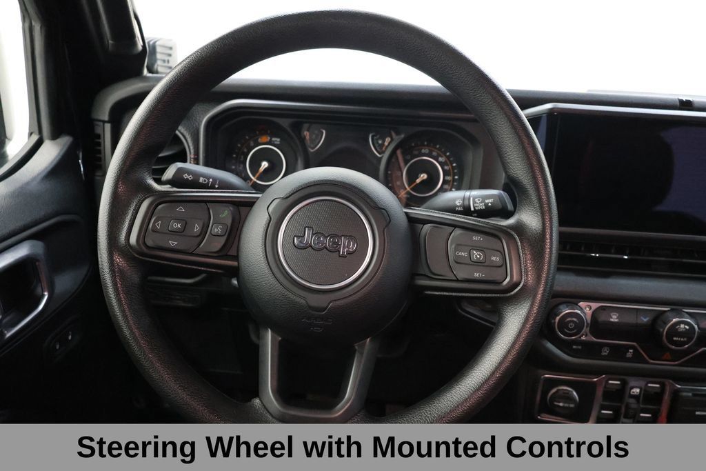 Used 2025 Jeep Wrangler Unlimited Sport AWD/4WD image 40