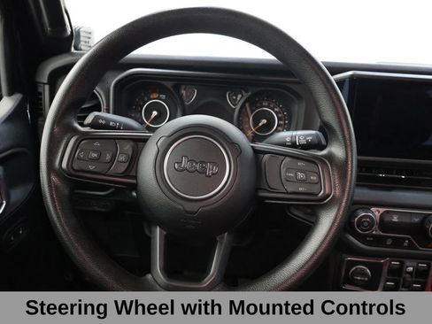 Used 2025 Jeep Wrangler Unlimited Sport AWD/4WD image 40