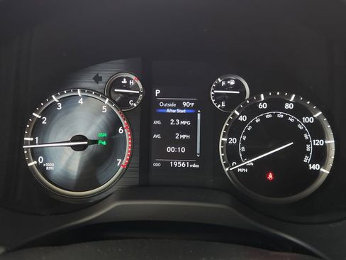 Certified 2022 Lexus GX 460 Premium w/ Premium Plus Package AWD/4WD image 14