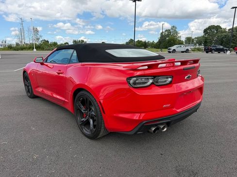 Used 2021 Chevrolet Camaro SS RWD image 8