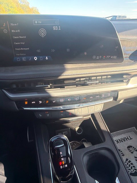 Used 2024 Cadillac XT4 Sport AWD/4WD image 18