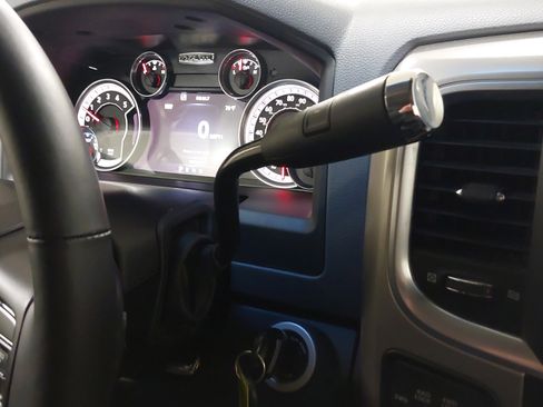 Used 2016 RAM 2500 Big Horn AWD/4WD image 22