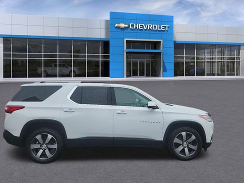 Used 2018 Chevrolet Traverse LT image 6