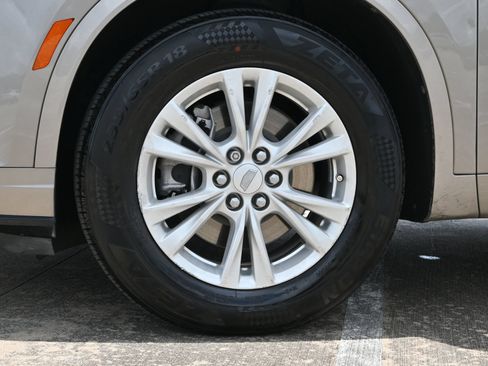 Used 2022 Cadillac XT6 Luxury FWD image 27